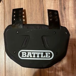 Battle adult football backplate